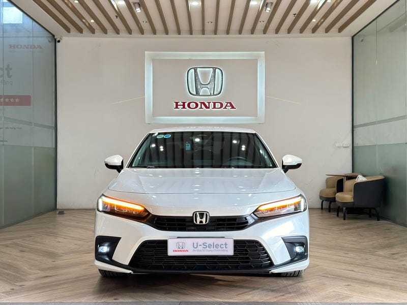CIVIC G TRẮNG 23 - 30.000 KM (1)