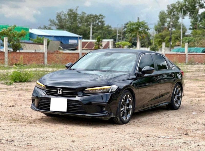 Bán Honda Civic G 2021 Cũ Màu Đen Tại Bình Dương – ODO Siêu Lướt 7.200km, Đăng Ký 2022